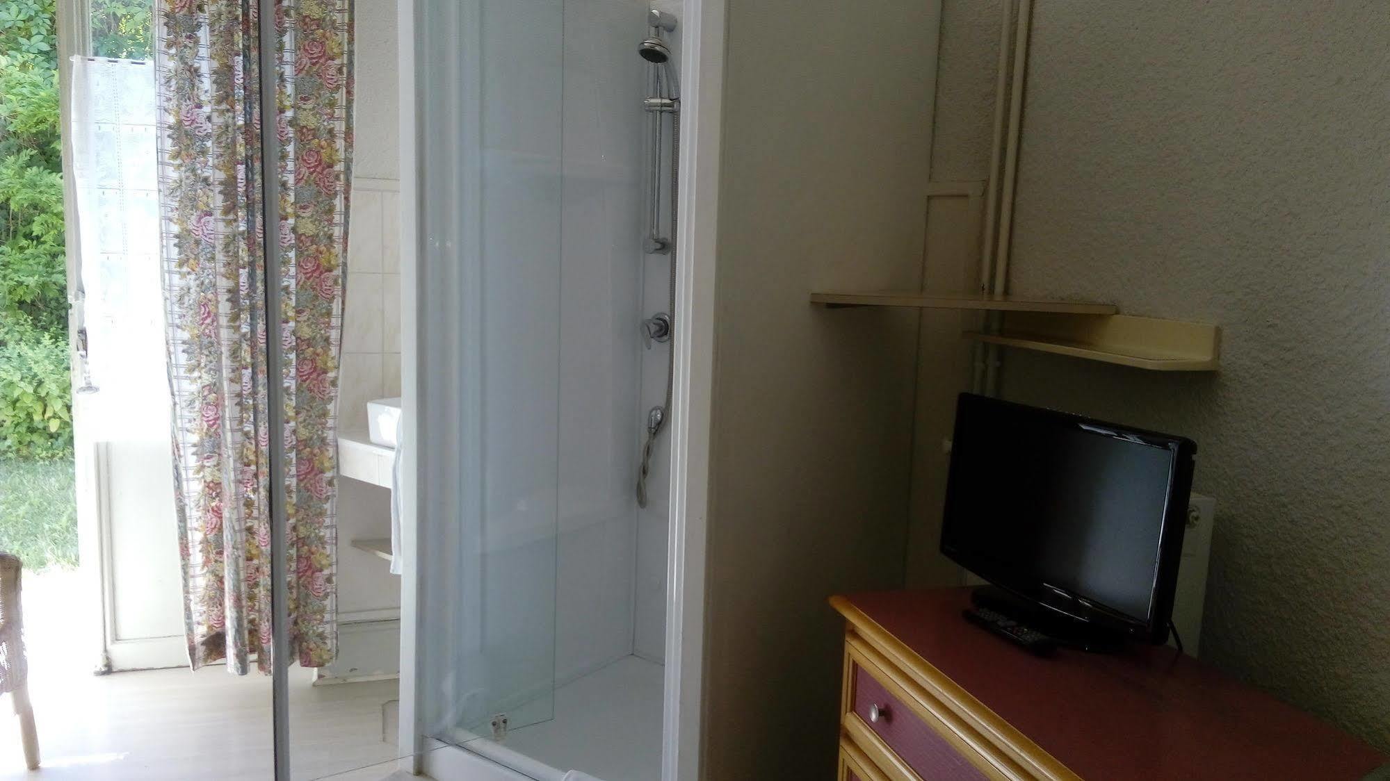 Hotel Nice Flore فيشي المظهر الخارجي الصورة